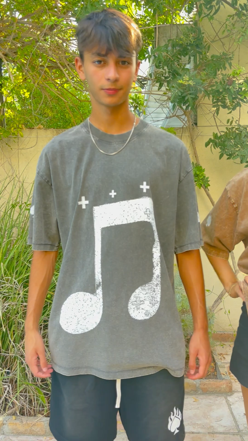 BLACK VOLO "MUSIC HEALS" TEE