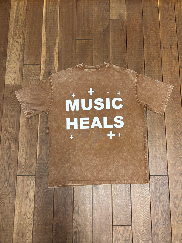 BROWN VOLO "MUSIC HEALS" TEE